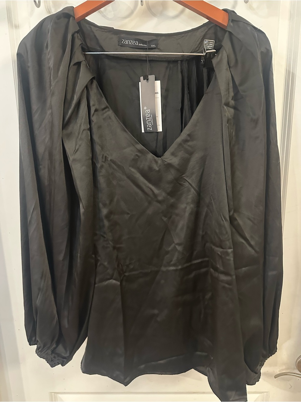 Zanzea Black Satin V-Neck Blouse with Gathered Long Sleeves
